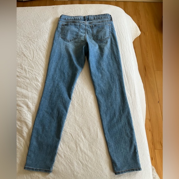 Old Navy size 8 Tall jeans - Picture 2 of 10